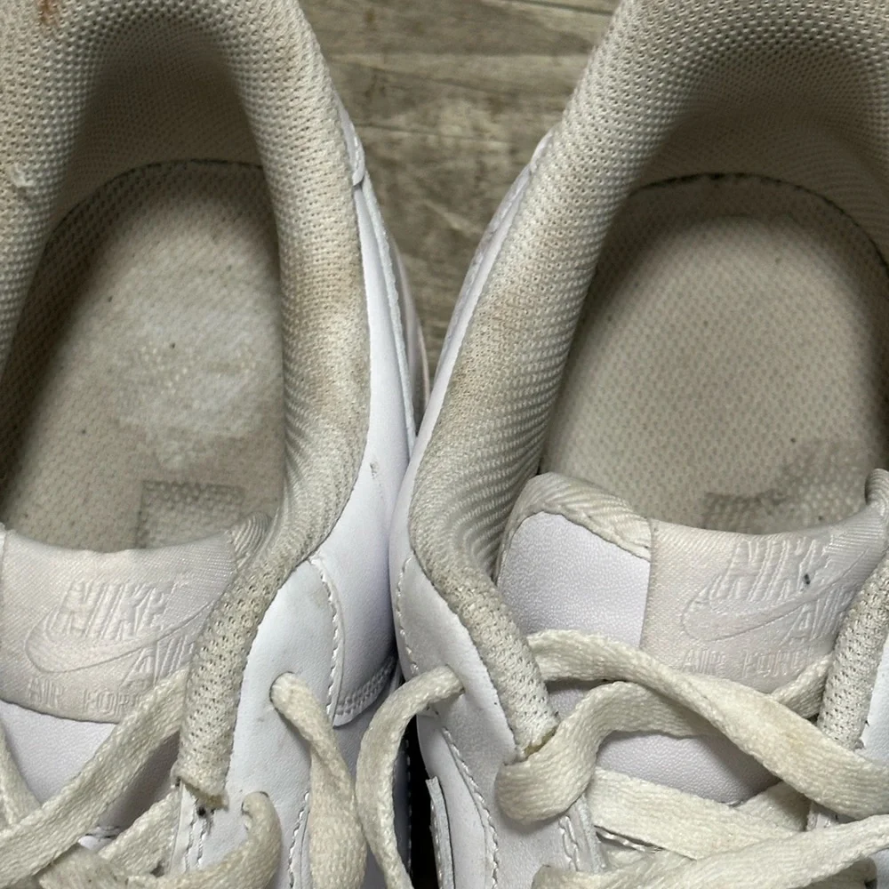 Men’s Nike Air Force AF1 Size 11.5 Swoosh Leather Shoe Sneaker Triple White